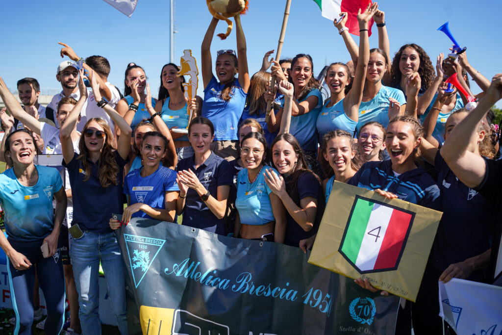 SQUADRA SUL PODIO